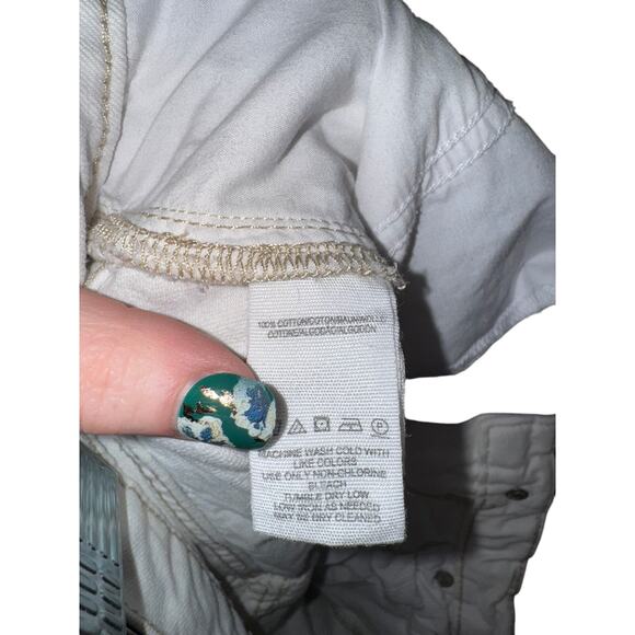 We The Free Maggie Mid Rise White Distressed Jean - Picture 2 of 5